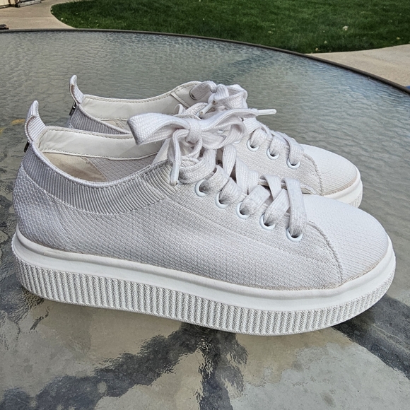BP. Sonny Fabric Sneaker Size 6 - Picture 1 of 10